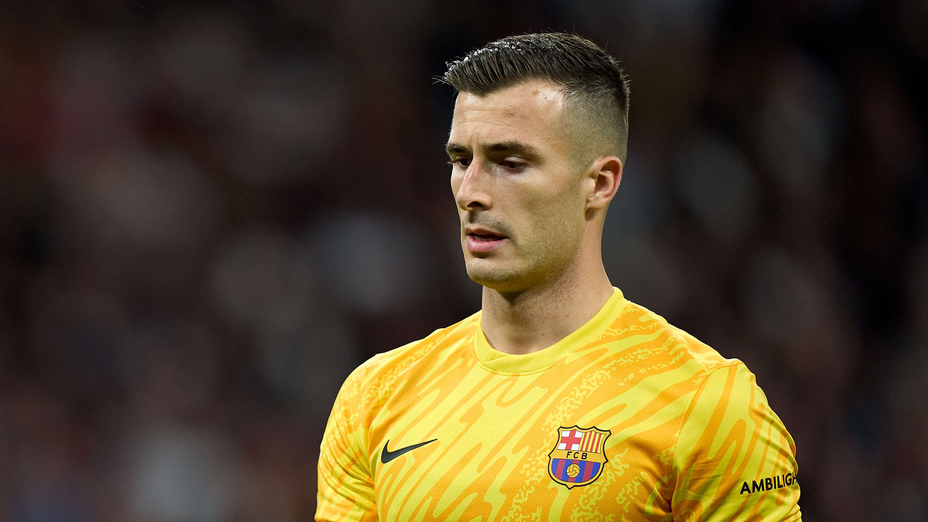 也在关键时 也在关键时